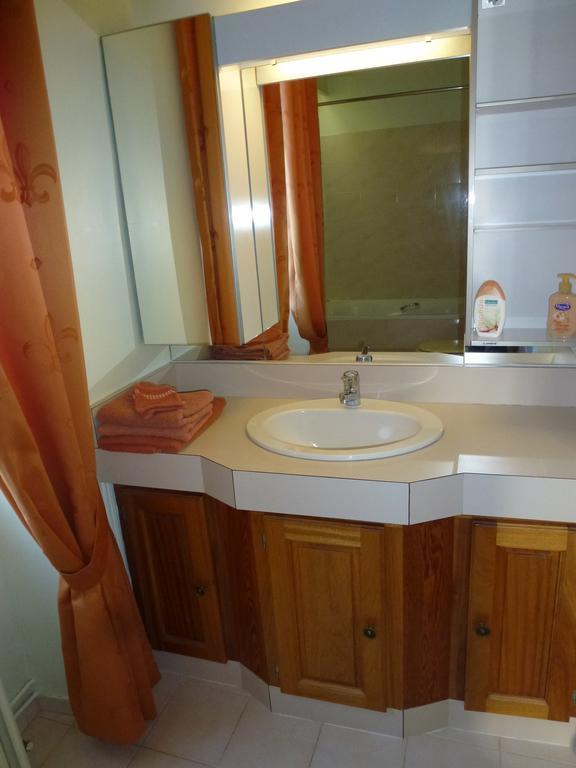 Domaine Le Peyrou Bed & Breakfast Luzech Ngoại thất bức ảnh