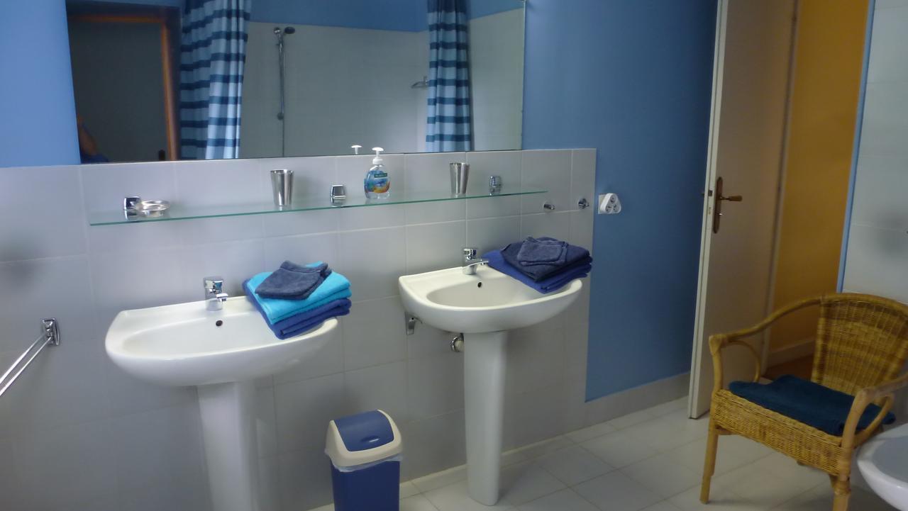 Domaine Le Peyrou Bed & Breakfast Luzech Ngoại thất bức ảnh