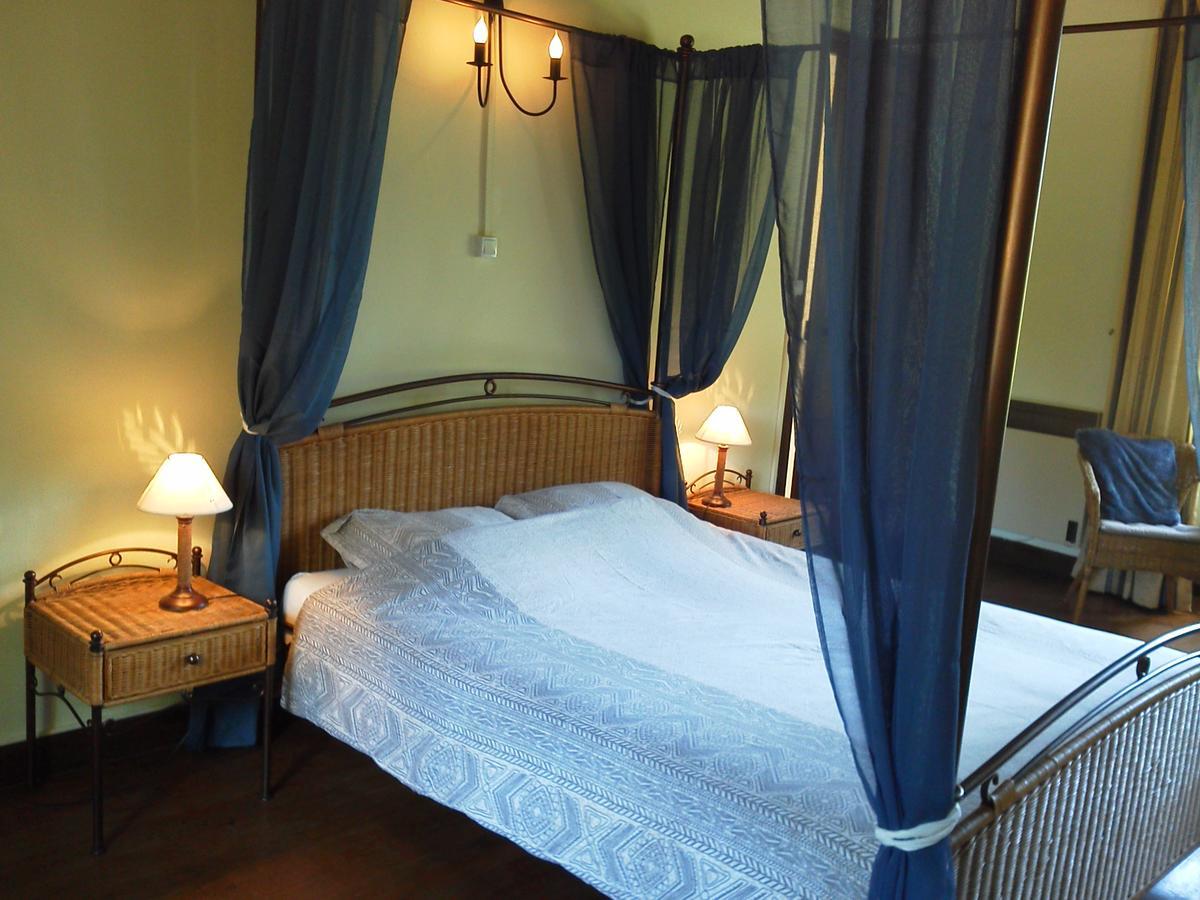Domaine Le Peyrou Bed & Breakfast Luzech Ngoại thất bức ảnh