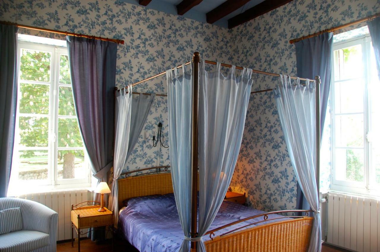 Domaine Le Peyrou Bed & Breakfast Luzech Ngoại thất bức ảnh